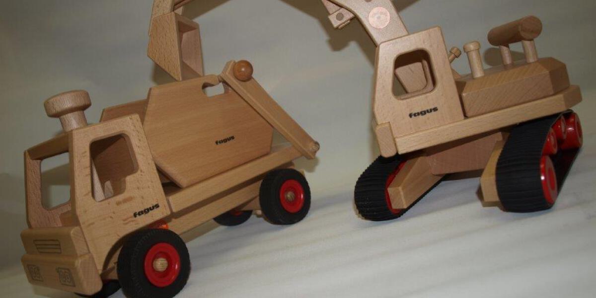 Holzspielwaren